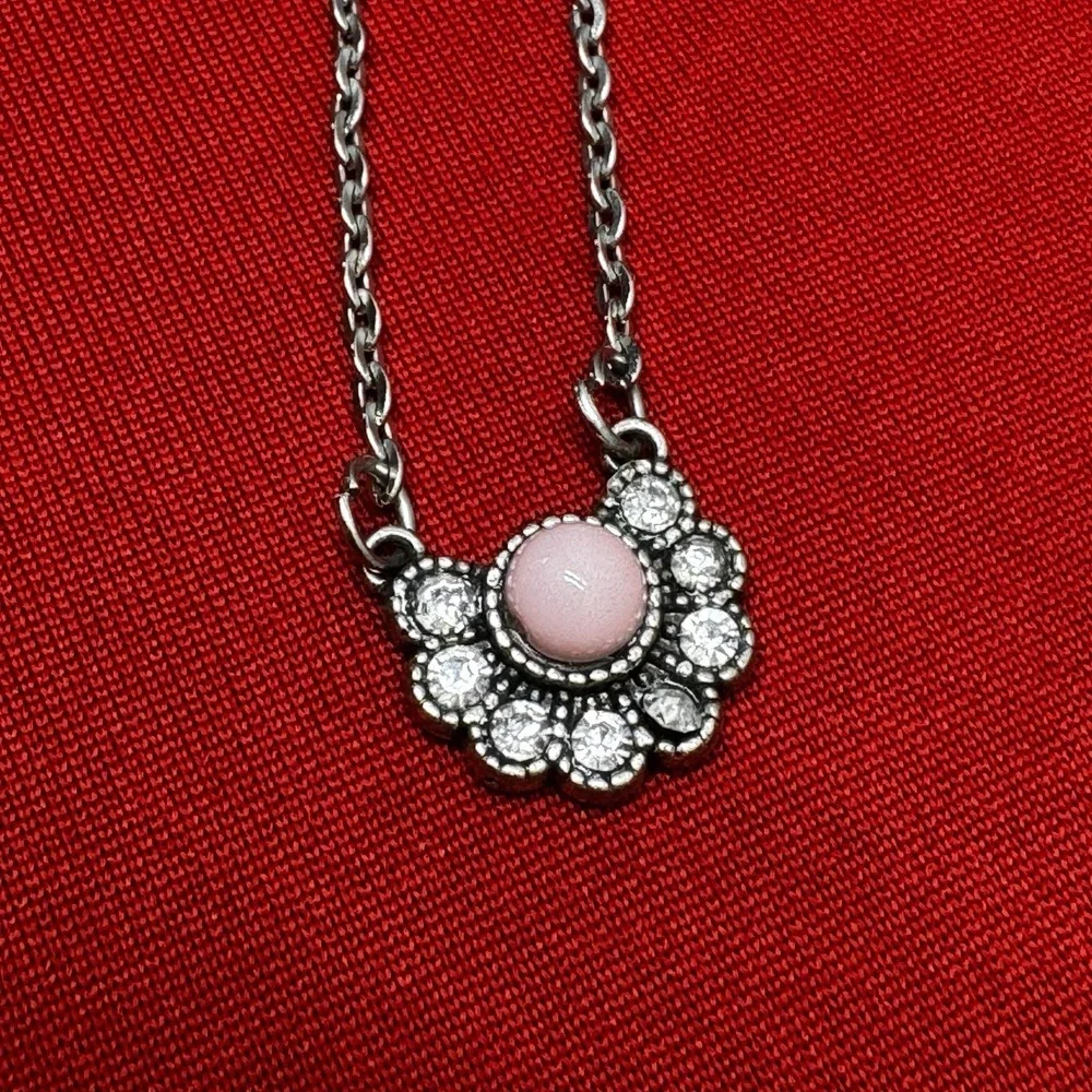 Silver Tone Necklace‎ With Pink Stone And Crystals